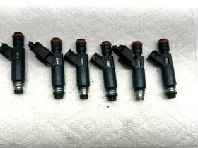4M8G-BA MAZDA Denso Fuel Injectors