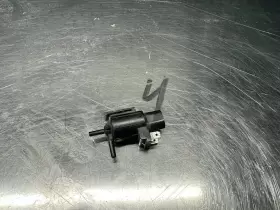 K5T43171 MAZDA Vacuum Solenoid Valve Vsv MX6 B2200 B2600 626