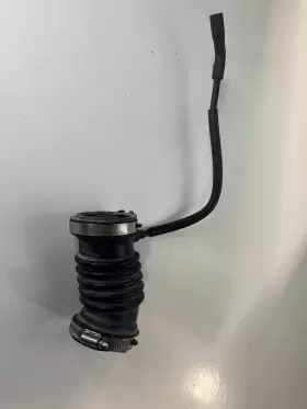 P53N-13-221 MAZDA Air Tube