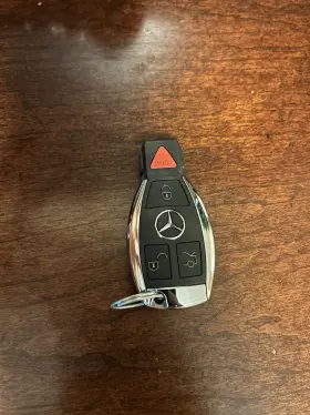 1053K5274 MERCEDES Smart Keyless Remote Key Fob C300 W204