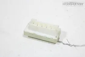 A0009820912 MERCEDES BENZ Power Energy Distributor Relay Fuse