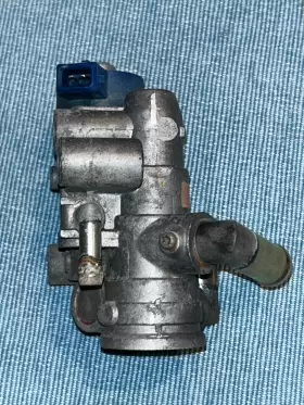 B68620660A MERCURY / MAZDA Capri Idle Air Control Valve Turbo #2