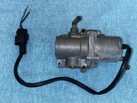 G60120660 MERCURY / MAZDA Idle Air Control Valve B2600I