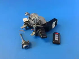 8637A560 MITSUBISHI Evolution Ignition Lock Key Fob Lancer