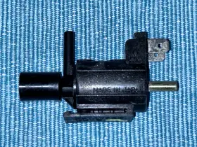 K5T43988 MITSUBISHI Stealth Fuel Pressure Solenoid Valve