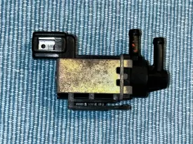 K5T48094 MITSUBISHI Stealth Vacuum Solenoid Valve 3000GT