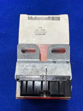 SW-1562 MOTORCRAFT Nos Ignition Starter Switch Ford
