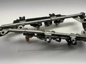 0950 NISSAN Denso Fuel Rail Injector Set 370Z #3