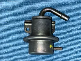 16240-03G15 NISSAN Fuel Pressure Regulator Pathfinder