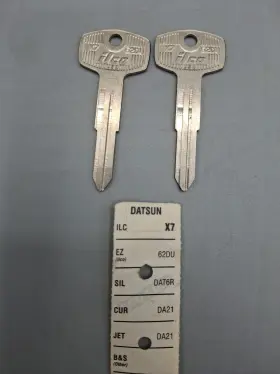 62DU NISSAN Key Blank Locks 260Z 280Z B210 X7 Datsun