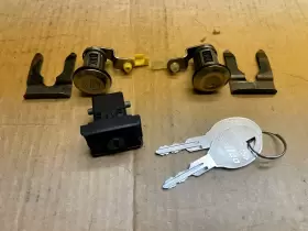 SK-53 NISSAN Up Ignition Swich Lock Pathfinder #3
