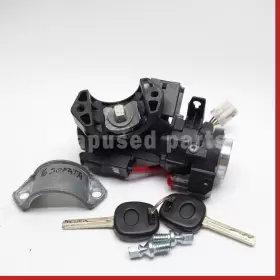 81910-A4110 HYUNDAI Ignition Switch Lock Cylinder Keys Sonata
