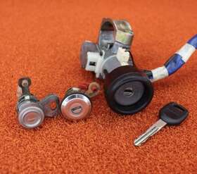 83139FE000 SUBARU Ignition Switch Lock Cylinder Key Cable