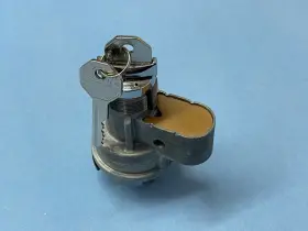 1116605 OLDSMOBILE Nos Key Cylinder Ignition Switch Delco