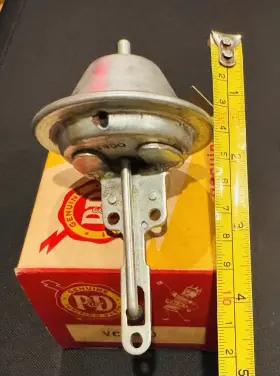 VC-1400 P-D IGNITION PARTS Nos Standard Vacuum Advance Gm