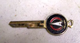 P1098A PONTIAC Crest Key Nos Gto Bonneville Prix Firebird