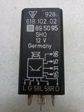 895095 PORSCHE Warning Relay 944 928
