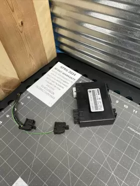 511995847 SAAB Assist Control Module Park #3