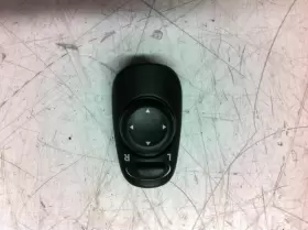 699.SA1R04 SAAB Mirror Control Switch