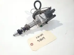 8861205 SAAB Sonett Distributor