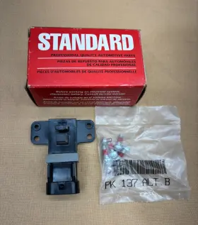 LX756 STANDARD Sensor Ignition Terminal Camshaft Position