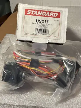 US317 STANDARD MOTOR PRODUCTS Ignition Starter Switch