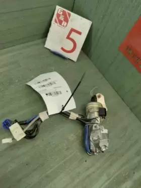 633-59896 SUBARU Ignition Switch Cylinder Key Forester