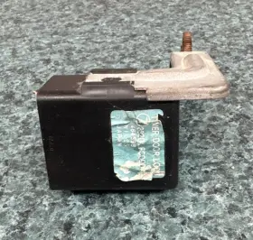 88201-FC000 SUBARU Timer Door Lock Relay Bracket Impreza #2