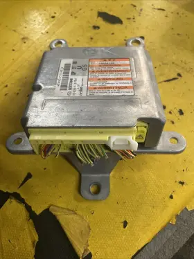 98221SC040 SUBARU Control Module Forester #2
