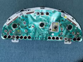 30016326 SUZUKI / GEO Speedometer Gauge Cluster Tracker #3