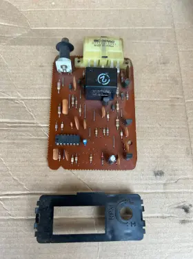077100-3391 TOYOTA Ac Amplifier Stabilizer Circuit Board #2