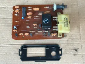 077100-3391 TOYOTA Ac Amplifier Stabilizer Circuit Board