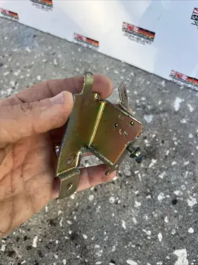 084600-7020 TOYOTA Vacuum Switching Valve Bracket 4AGE #3