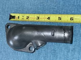 16331-38011 TOYOTA Thermostat Coolant Housing Celica Corona #2