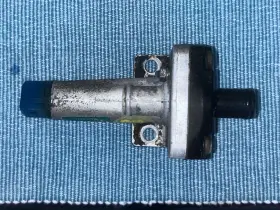 22230-74040 TOYOTA Air Valve Celica Camry #2