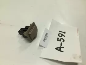 4445059681 TOYOTA Power Outlet Sienna #3