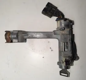 45020-28-5 TOYOTA Ignition Lock Housing Previa
