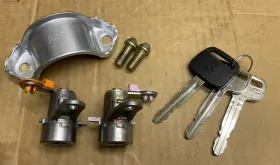 45020-45-1 TOYOTA Serviced Ignition Swich Lock Keys Tundra #2