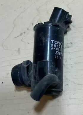 85330-0C010 TOYOTA Washer Pump Motor Tundra