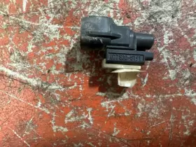 699.TO1910 TOYOTA Air Temperature Sensor Tundra #2