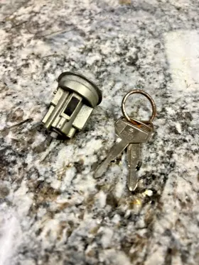 7284FJ4 TOYOTA Land Ignition Switch Keys Set FJ40 Cruiser #3