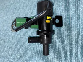 77740-28060 TOYOTA Canister Vacuum Purge Valve Corolla