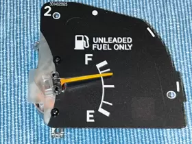 83243-04060 TOYOTA Fuel Gauge Cluster Tach Tacoma