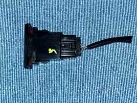 84332-35070 TOYOTA Hazard Emergency Switch 4RUNNER #2