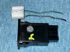 84725-35010 TOYOTA Rear Locker Dash Switch Tacoma 4RUNNER #2