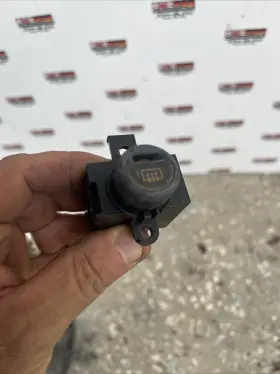 84790-17020 TOYOTA Defrost Defogger Switch #3