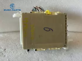 8922152381 TOYOTA Multiplex Relay Fuse Box Control Module #3