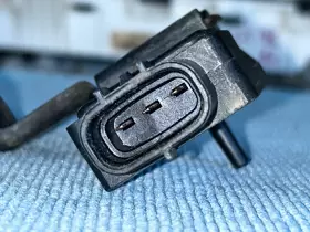 89420-01020 TOYOTA Map Sensor Corolla Prizm #3