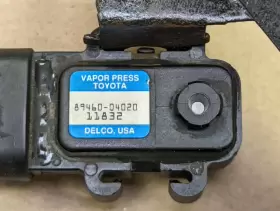 89460-04020 TOYOTA Fuel Level Sensor Tank Pressure Tacoma #2
