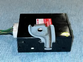 89533-35060 TOYOTA Wheel Drive Locker Lock Control Module #3